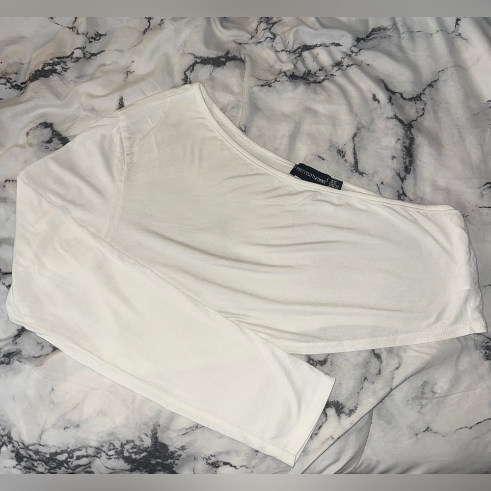 Pretty little things off the shoulder crop top